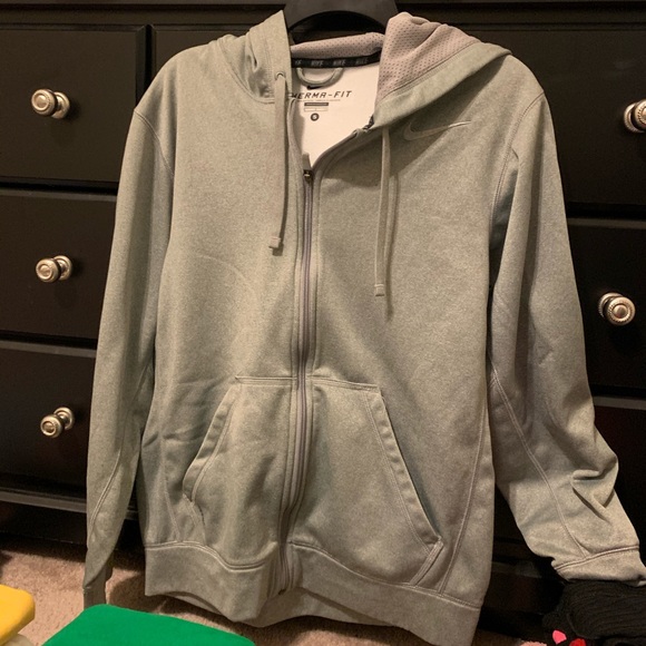 Jackets - Picture 5 of 5